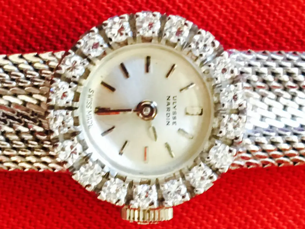 1492876507-9f7cd366cb5bc0e6bead6ad5faabd604