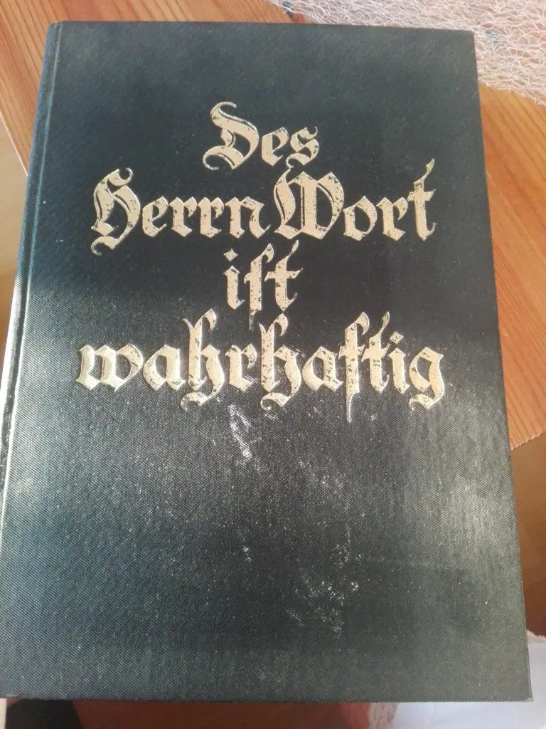 1532802823-8e4dd3633cebadb2890fcdb936d2f34f