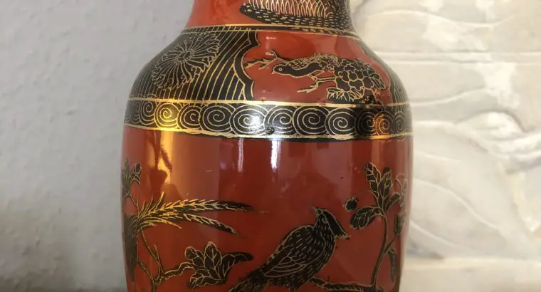 Chien Lung Qianlong (?) Vase